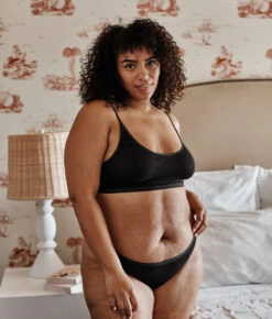 Summersalt Shop -Summersalt Shop 1 ModelFront 22