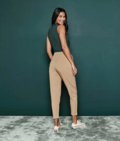 The Softest French Terry Tie-Waist Pant - Fawn -Summersalt Shop 2 ModelBack 8e4f8062 a68e 40a4 b7df ebe1e0255cb9