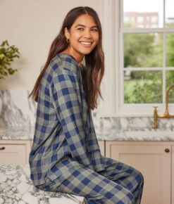 The Cloud 9 Silky Pajama Set - Buffalo Check In Deep Sea & Gold -Summersalt Shop 4ModelFrontBuffalo