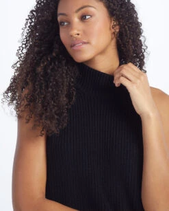 The High Neck Sweater Vest - Sea Urchin -Summersalt Shop 8 ExtraProductShot4 1070d536 132f 4e91 9100 deedc83fe2dc