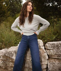 The Coziest Cashmere Blend Bishop-Sleeve Sweater - Wolf -Summersalt Shop Coziest Cashmere Blend Bishop Sleeve Sweater 3