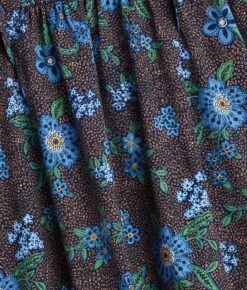 The Countryside Poplin Ruffle Blouse - Rustic Floral In Midnight 5 The Countryside Poplin Ruffle Blouse - Rustic Floral In Midnight -Summersalt Shop FlatLay2 daad435f ac92 4883 9fb7 57f59abdbc6a