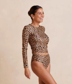 The High Leg Mid Rise Bikini Bottom - Leopard -Summersalt Shop HighLegMidRiseBikiniBottom Leopard Front
