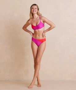 The Marina Bikini Top - Hibiscus & Grapefruit -Summersalt Shop MarinaBikiniTop Hibiscus GrapefruitFront Full