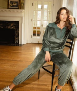 The Plush Velour Jogger - Olive 8 The Plush Velour Jogger - Olive -Summersalt Shop Plush Velour Jogger Olive 4