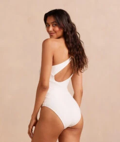 The Long Torso Sidestroke - White Sand