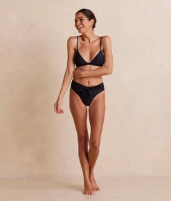 The Triangle Bikini Top - Sea Urchin -Summersalt Shop TriangleBikiniTop SeaUrchin Front Full