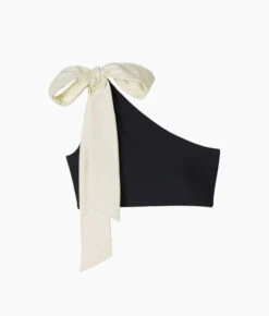 The Bow-Shoulder Ruched Sidestroke Bikini Top - Sea Urchin & White Sand -Summersalt Shop flatlaygraybackground 140